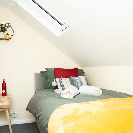 Apartment Modern Retreat Location Close To The Leeds (West Yorkshire)