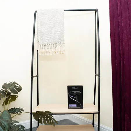 Modern Retreat Location Close To The